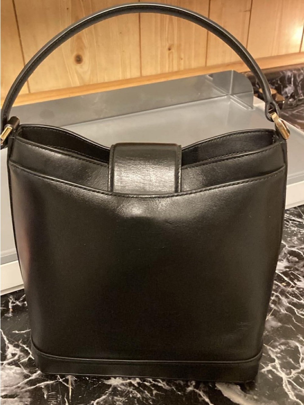 kate spade Black Leather Bucket Shoulder Bag with Gold Plaque and unbranded bag - Picture 2 of 5